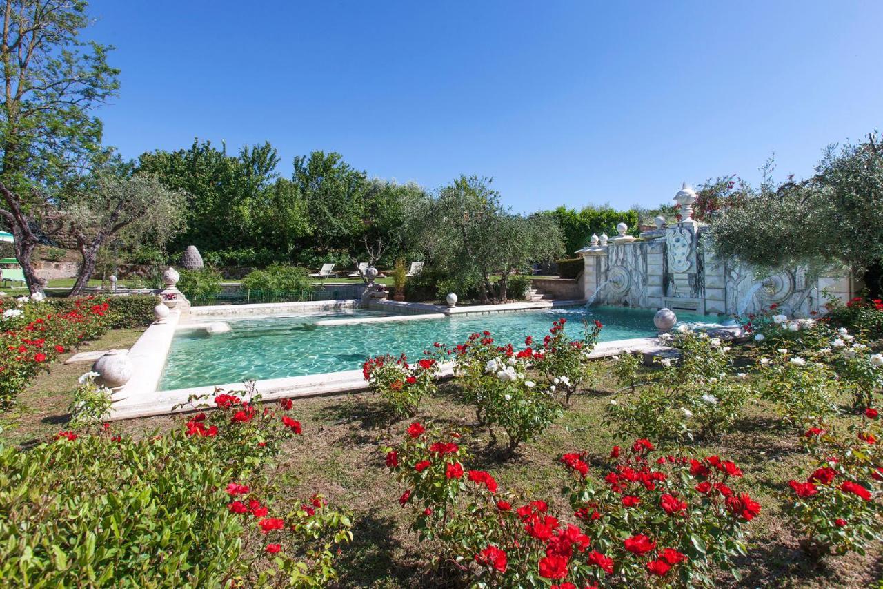 Sovana Hotel & Resort Exteriör bild
