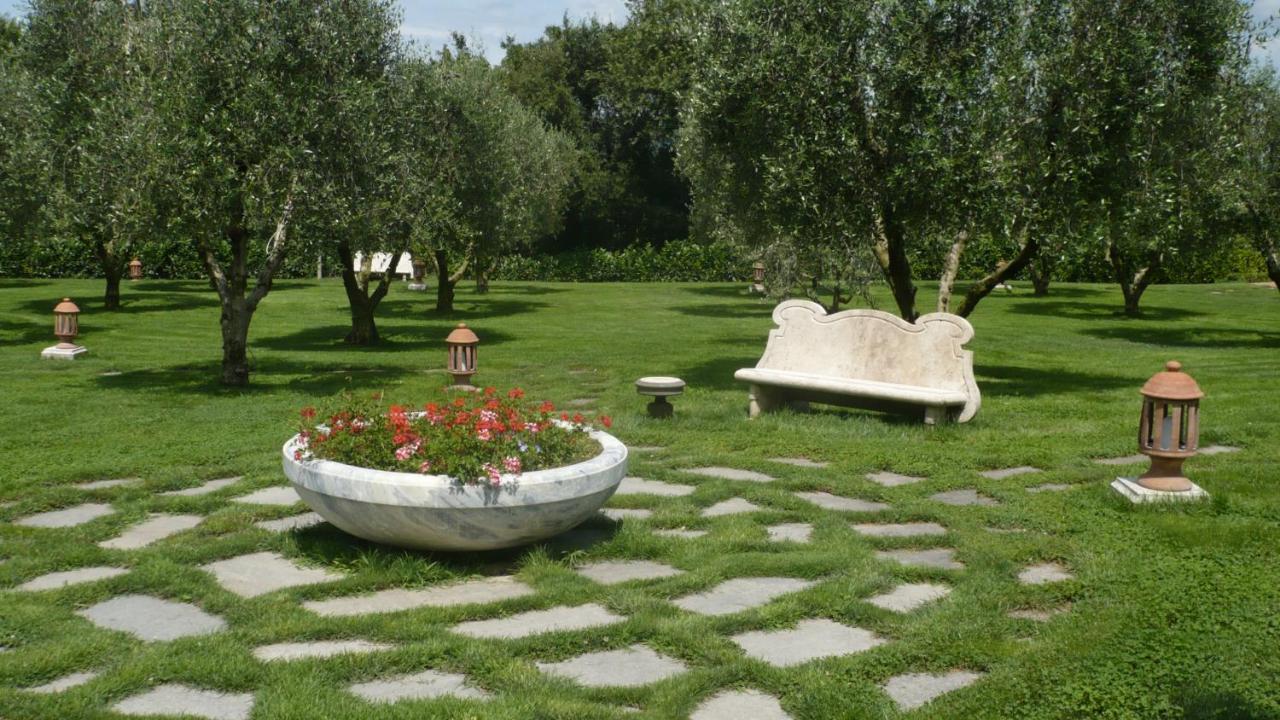 Sovana Hotel & Resort Exteriör bild
